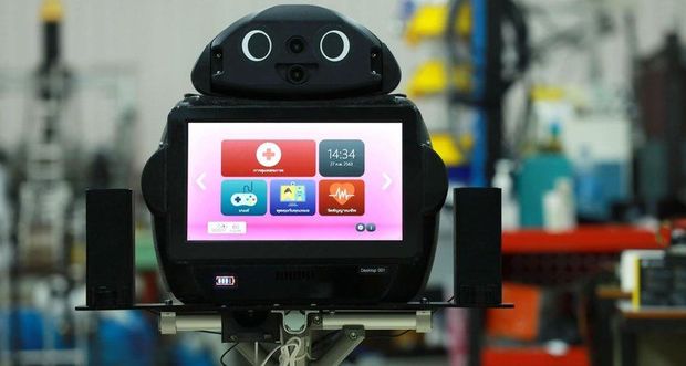 Ухаживать за пациентами с коронавирусом начали роботы