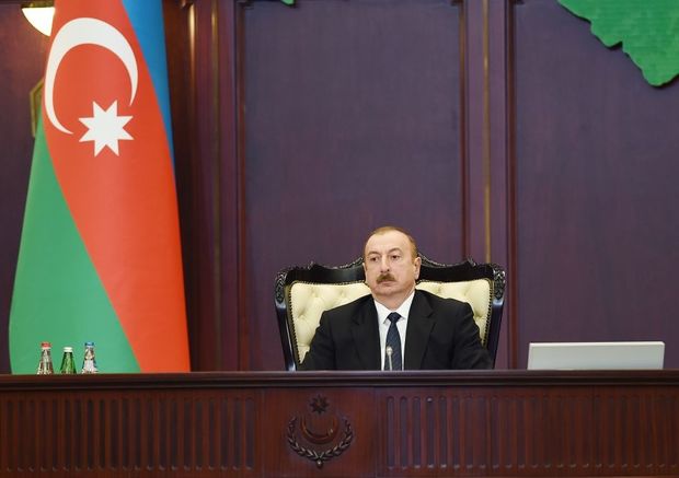 Prezident əmanətlərin sığortalanması ilə bağlı parlamentə qanun layihəsi göndərdi