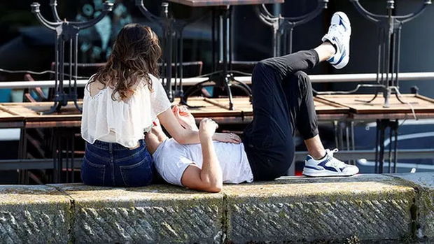 Aralarındakı cinsi münasibət bütün qəsəbənin karantini ilə nəticələndi - FOTO/VİDEO