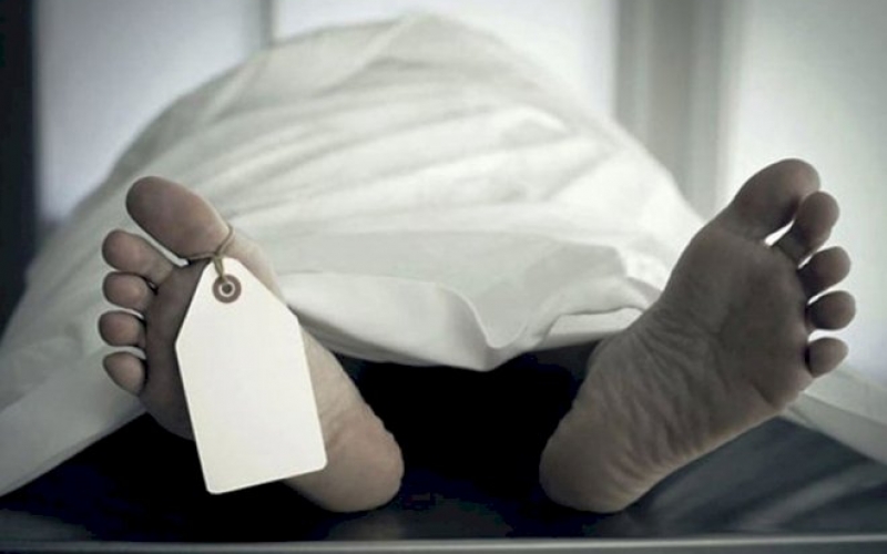 Kişi qonaq getdiyi evdə yıxılıb öldü - Bakıda