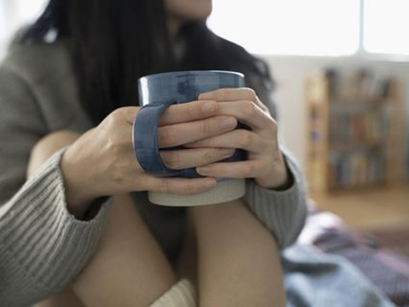 Qadın sevgilisinin başını kəsib, sonra da özünə çay süzüb, içdi - FOTO