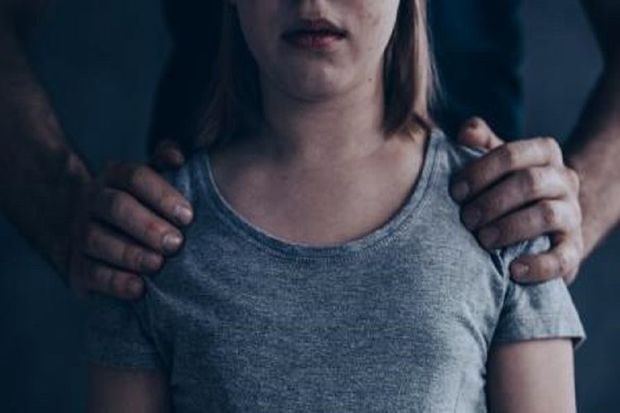 В России 50-летний отец насиловал несовершеннолетнюю дочь несколько месяцев