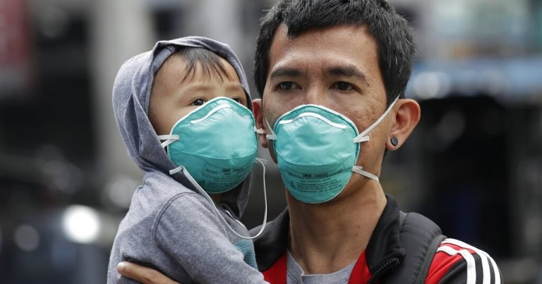 Özbəkistanda maskasız küçəyə çıxanlar cərimələnəcək