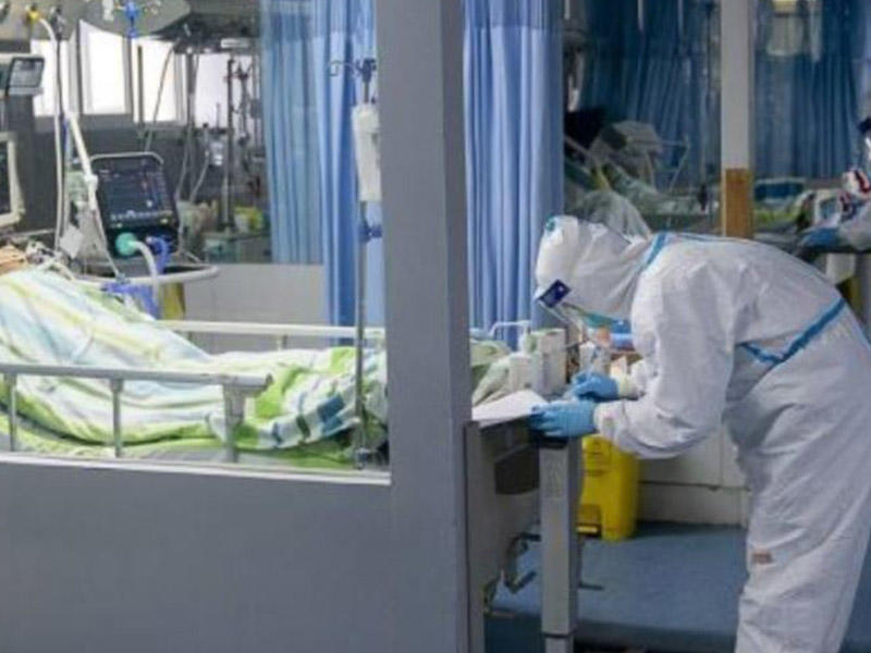 Koronavirus dəhşəti: Buz meydançasını morqa çevirirlər - VİDEO