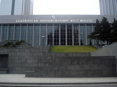 Deputatlar koronavirusa görə testdən keçiriləcək