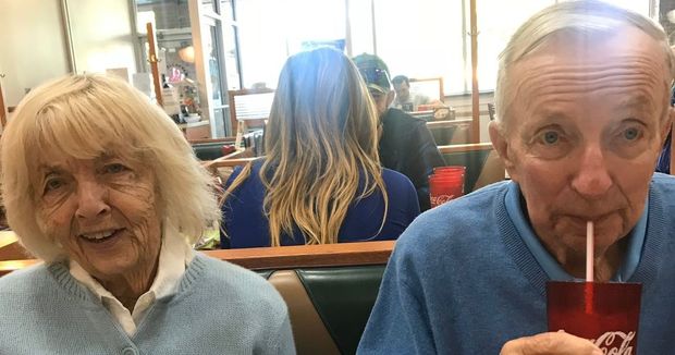 Супруги прожили вместе 65 лет и умерли в один день из-за коронавируса