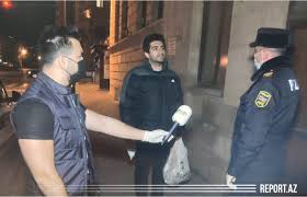 Küçəyə çıxma qadağasından sonra polis qaydaları pozanlara qarşı hərəkətə keçdi - FOTO