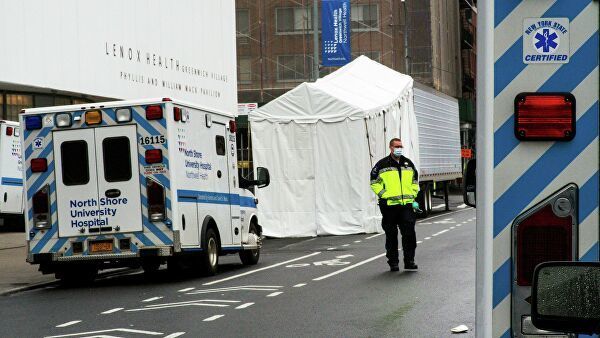 Число жертв COVID-19 в Нью-Йорке превысило 1 000