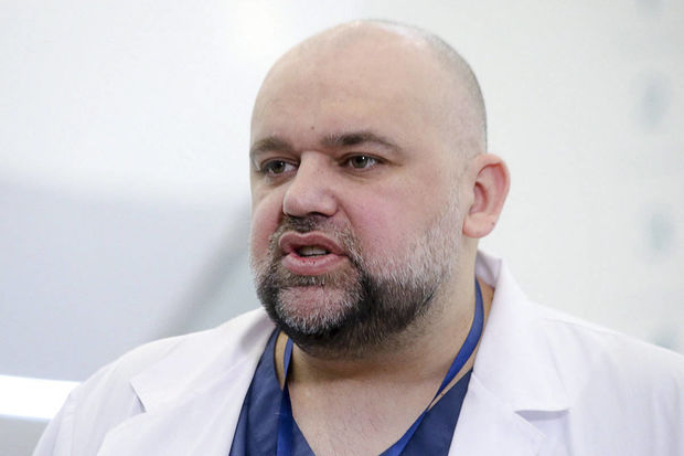 Koronavirusa yoluxmuş baş həkim bu xəstəliyin əsas ağırlaşmalarından danışıb