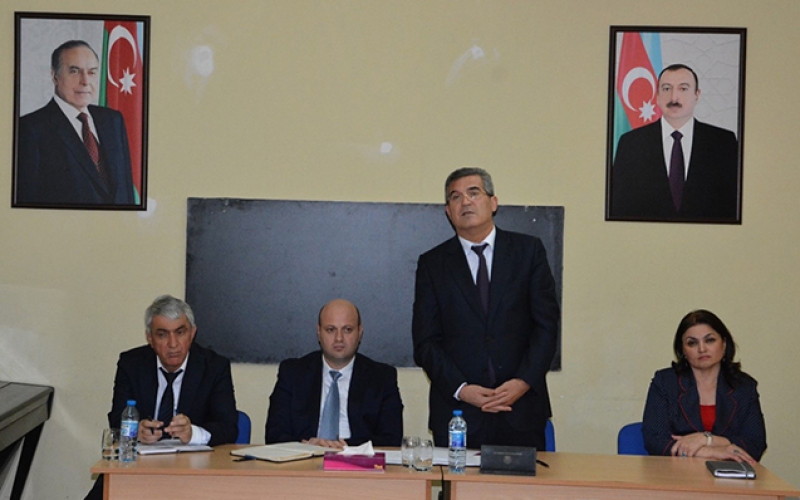 İcra başçısının yardım kampaniyası “topa tutuldu” - FOTO