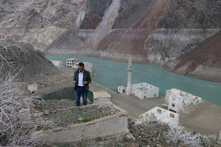 Gölün suya çəkildi — ortaya çıxan mənzərə görənləri heyrətə saldı -FOTOLAR