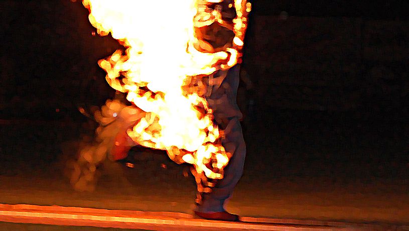 Azərbaycanda kişi həyat yoldaşını, oğlunu, gəlinini və nəvəsini yandırdı