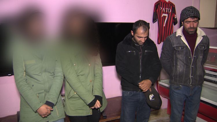 Bakıda xüsusi karantin vaxtı qızlar və oğlanlar bir yerdə TUTULDULAR — FOTOLAR