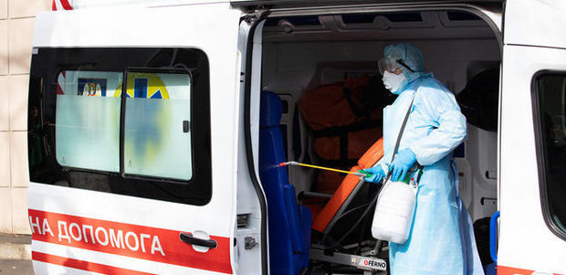 Число инфицированных коронавирусом в Украине за сутки выросло на 392