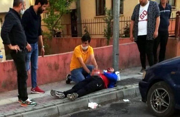 Anasının evliliyi ilə razılaşmadı, ögey atasını bıçaqladı - FOTO