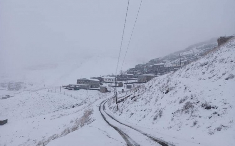 Azərbaycana qar yağdı - FOTOLAR