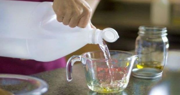 В Гяндже мужчина отравился уксусной эссенцией