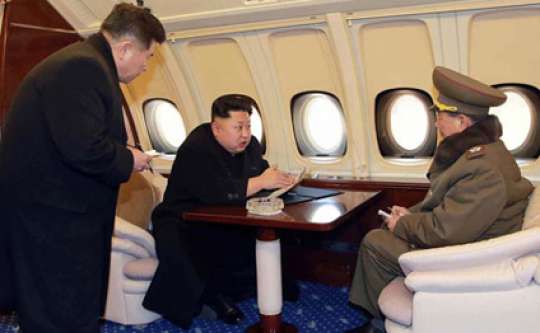 “Kim Çen koronavirusun qorxusundan yeraltı bunkerdən çıxmır...”