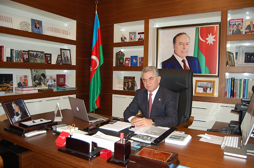 SON DƏQİQƏ: DTX Biləsuvar İcra Hakimiyyətinin binasına girdi - Yenilənir