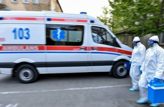 Bu şəhərdə tibb işçiləri kütləvi şəkildə koronavirusa yoluxub? - RƏSMİ