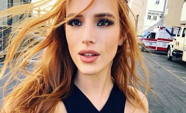 Porno ulduzun görünüşü heyran ETDİ — FOTO