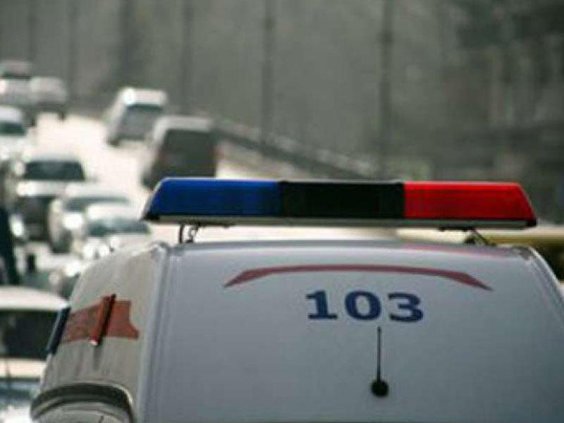 Gəncədə mikroavtobus qəza törətdi: ölən var