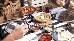 İftardan sonra bunu etmək infarkt riskini artırır - XƏBƏRDARLIQ - VİDEO