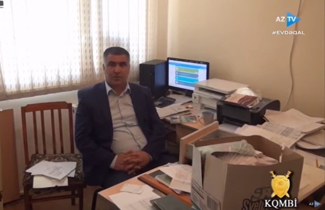 Rüşvət alıb pensiya düzəldən məmur belə həbs edildi - ANBAAN VİDEO