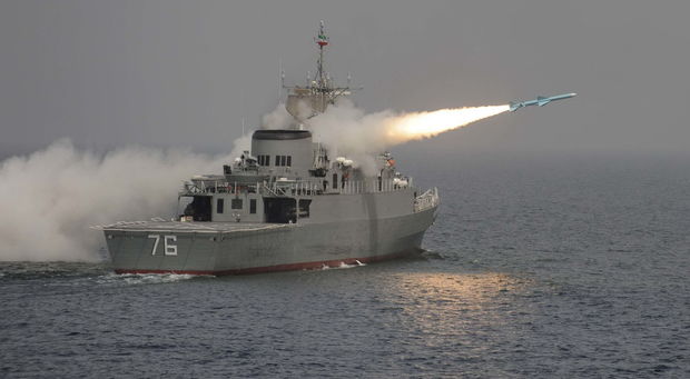 İran öz gəmisini vurdu: Ölənlər və yaralananlar var - YENİLƏNİB