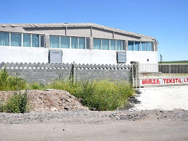 Maska fabrikinin işçisində koronavirus tapıldı - Kimlərə satılması araşdırılır