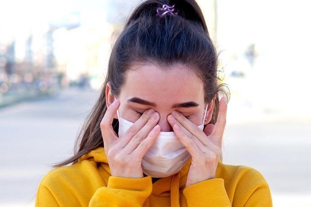 Alimlər göz yaşının təhlükəli xüsusiyyətini ortaya çıxardı: Koronavirus daşıyıcısı...