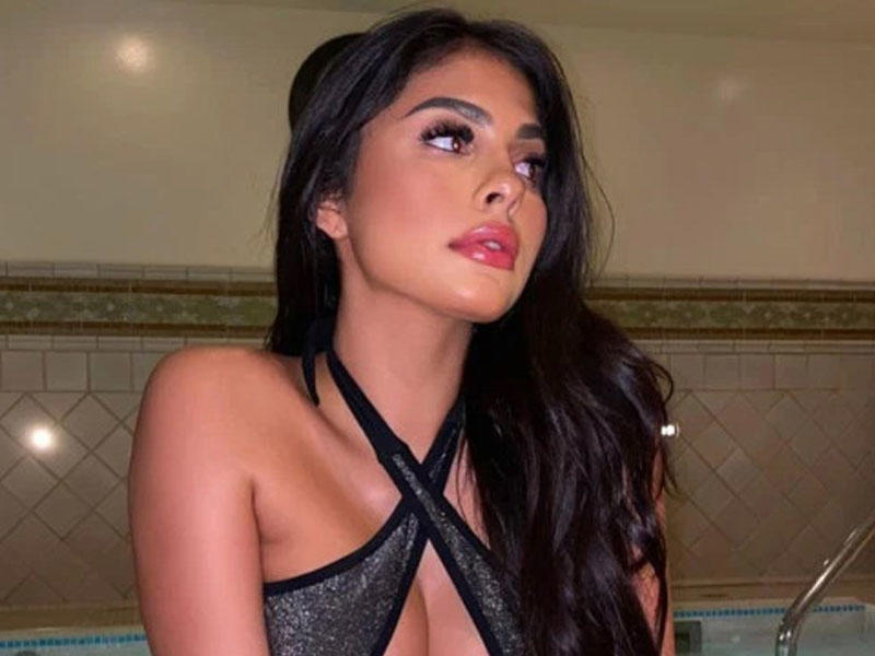 Ulduz futbolçu model sevgilisi ilə yataqdan intim FOTOsunu yaydı