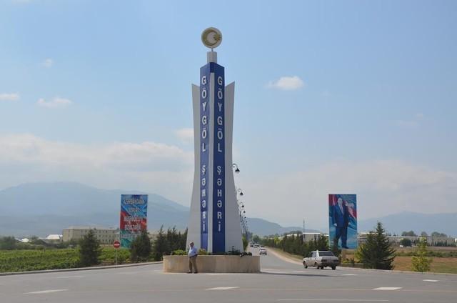 “Göygölün icra başçısı “pulunuz yoxdursa, ev yoxdur” deyir” - Şəhid ailəsinin şikayəti