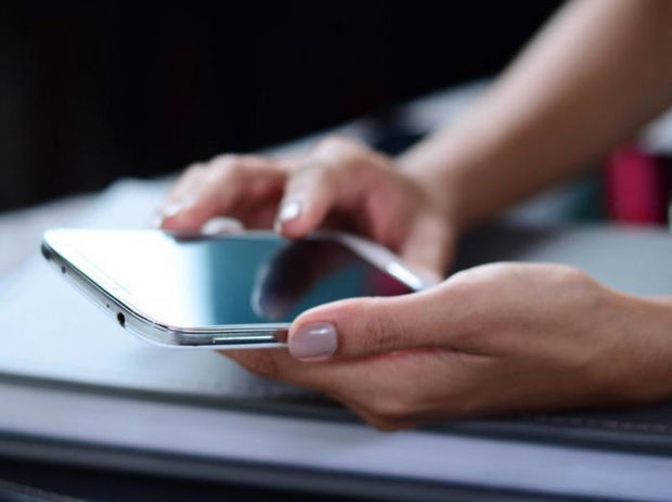 Azərbaycanda SMS icazə ləğv edilir - RƏSMİ