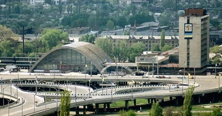 Daha bir ölkədə karantinin müddəti yenidən uzadıldı - İyunun 22-dək