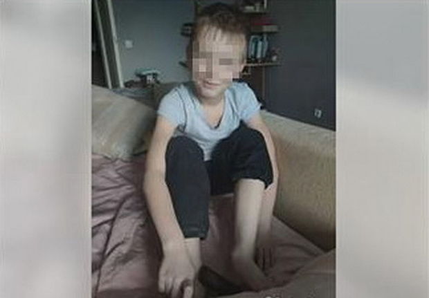 Uşağını “Başqa heyvanlar” bölməsində satışa çıxardı - FOTO