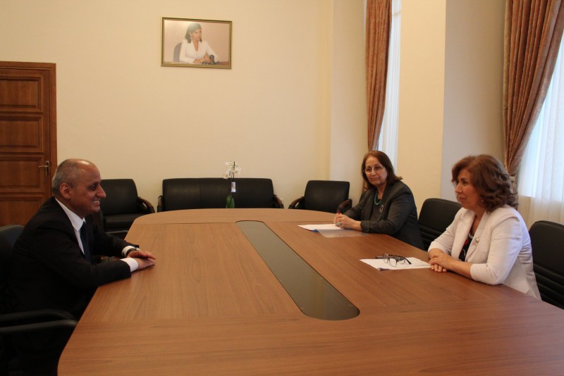 Bahar Muradova QHT sədrini qəbul edib