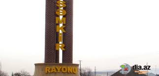 Şəmkirdə, hələ də, 