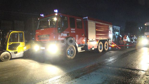 Bakıda “Taxta bazarı”nda yanğın - FOTO/VİDEO