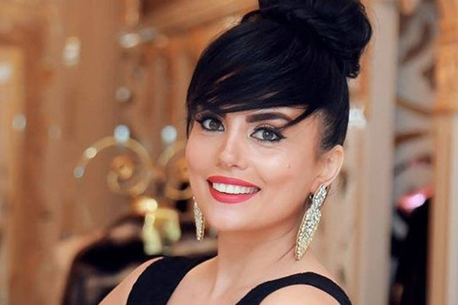 Aparıcı Çiçək oğlu ilə görüntülərini yaydı - FOTO