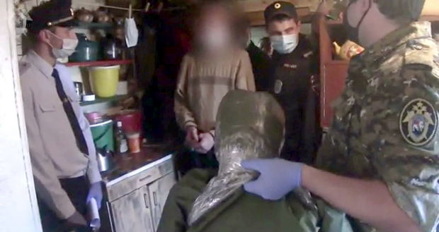 75 yaşlı qadını zorladı, döydü və qarət etdi - VİDEO