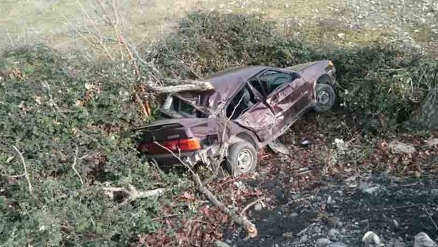 Masallıda avtomobil kanala aşdı: Ölən var