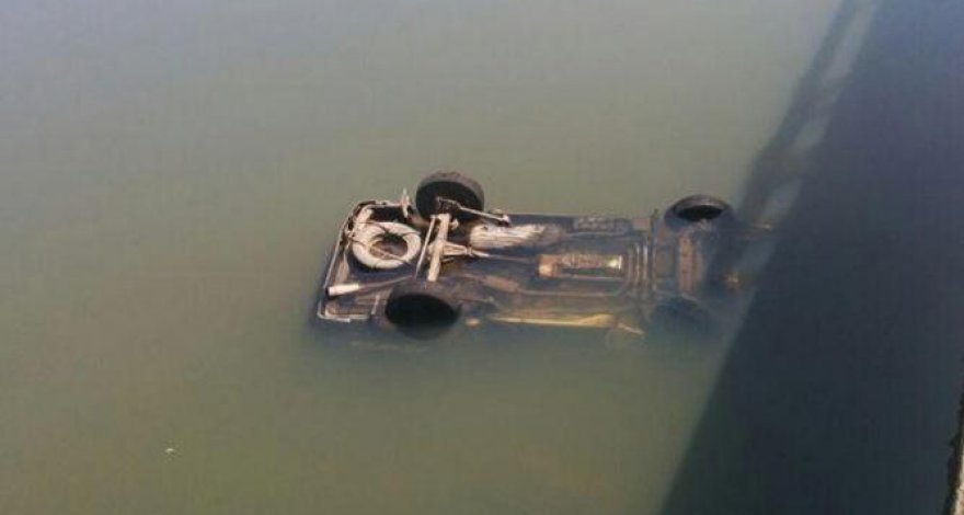 В Масаллы автомобиль упал в канал, есть погибший