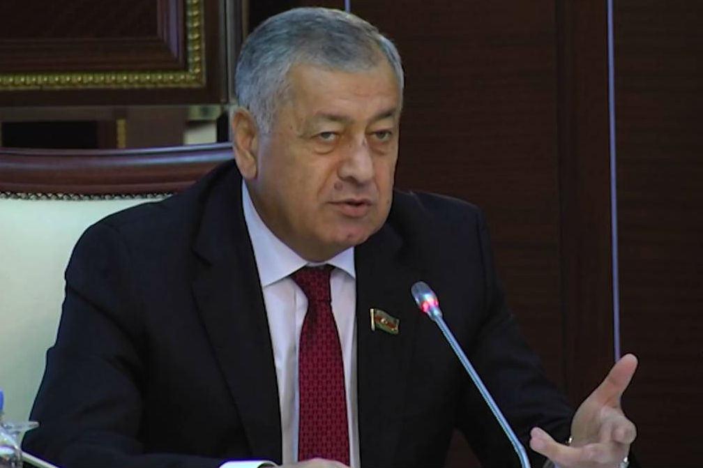 “Ölkədə ixrac yox səviyyəsindədir…”-VAHİD ƏHMƏDOV YENƏ SƏRT DANIŞDI