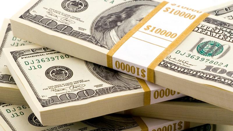 19 yaşlı qız ata-anası üçün özünü satışa çıxardı – REKORD MƏBLƏĞ – FOTO