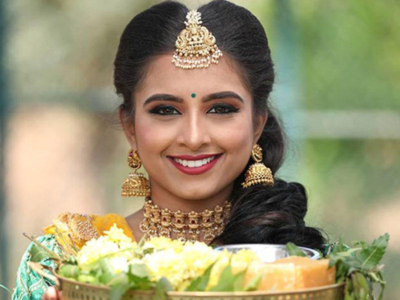 Sevgilisindən ayrılan aparıcı intihar etdi - FOTO