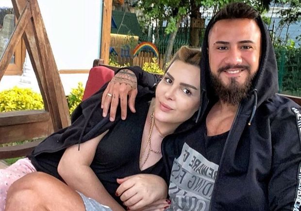 Tanınmış transgenderin əkiz övladı olacaq - FOTO