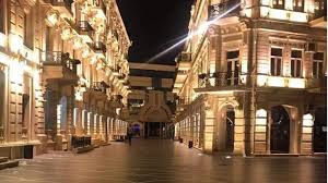 Bakı küçələrini heç vaxt belə boş görməmisiniz - FOTO