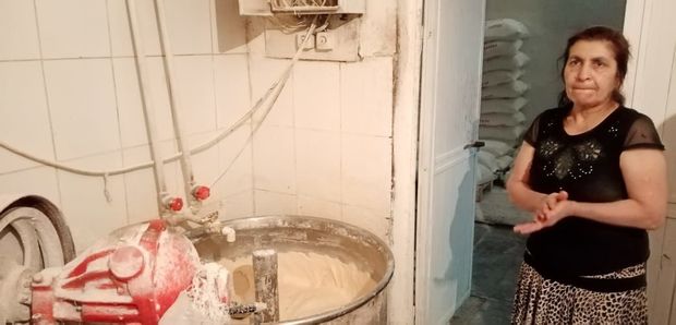 Gəncədə sərt karantin qaydalarını pozan çörək sexi aşkarlandı - FOTO