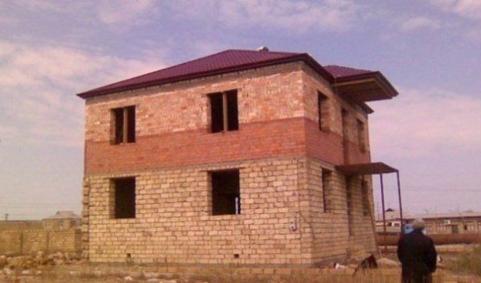 Ev tikmək üçün rüsum və icazəyə ehtiyac yoxdur - Hər kəsin bilməsi vacib olduğu qayda